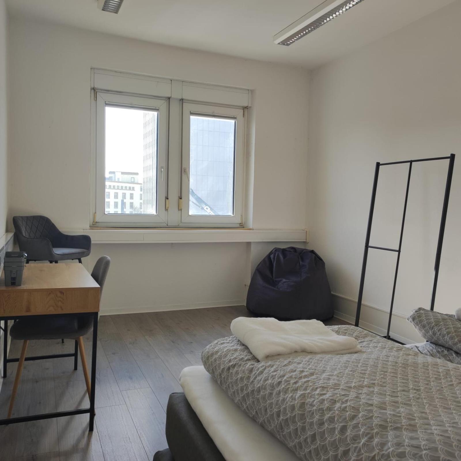 Simplex Apartments Am Ettlinger Tor Spacious Καρλσρούη Εξωτερικό φωτογραφία