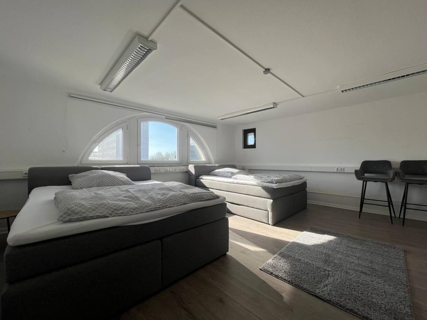 Simplex Apartments Am Ettlinger Tor Spacious Καρλσρούη Εξωτερικό φωτογραφία